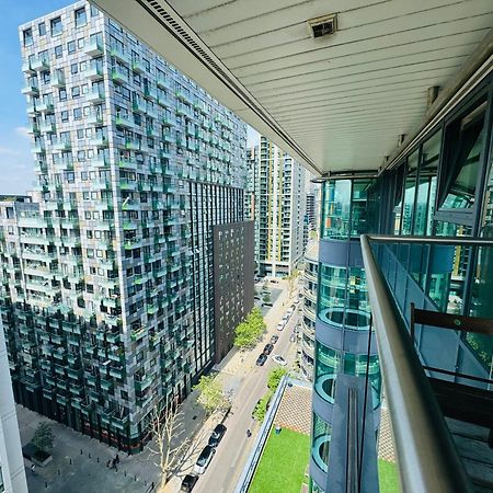 Modern 2Bed 2Bath Apartment Canary Wharf - Upto 5 Person London Luaran gambar
