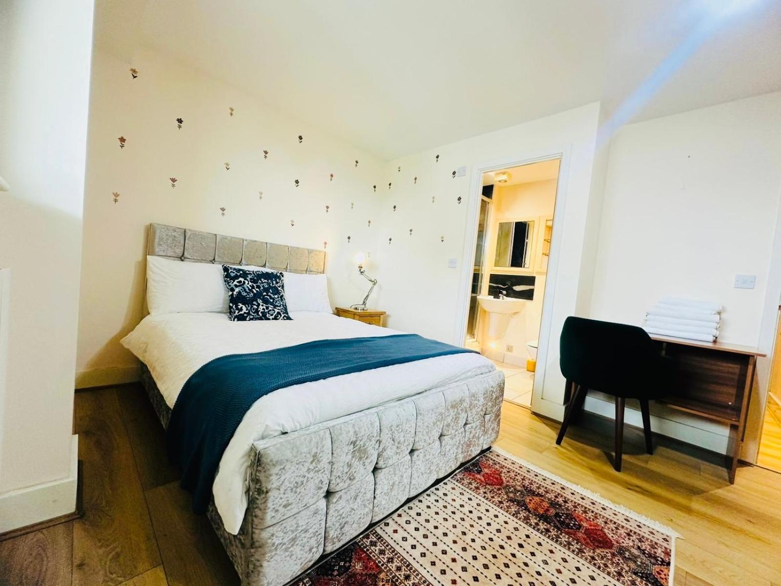 Modern 2Bed 2Bath Apartment Canary Wharf - Upto 5 Person London Luaran gambar