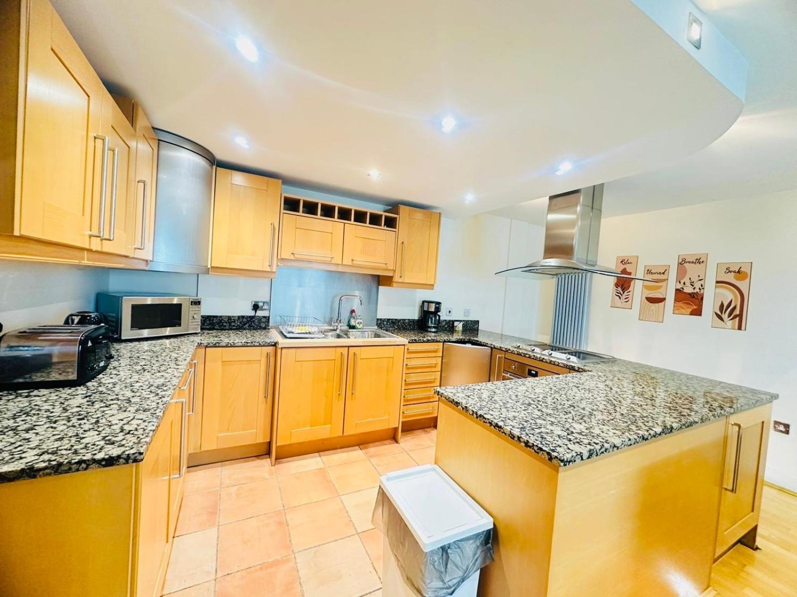 Modern 2Bed 2Bath Apartment Canary Wharf - Upto 5 Person London Luaran gambar