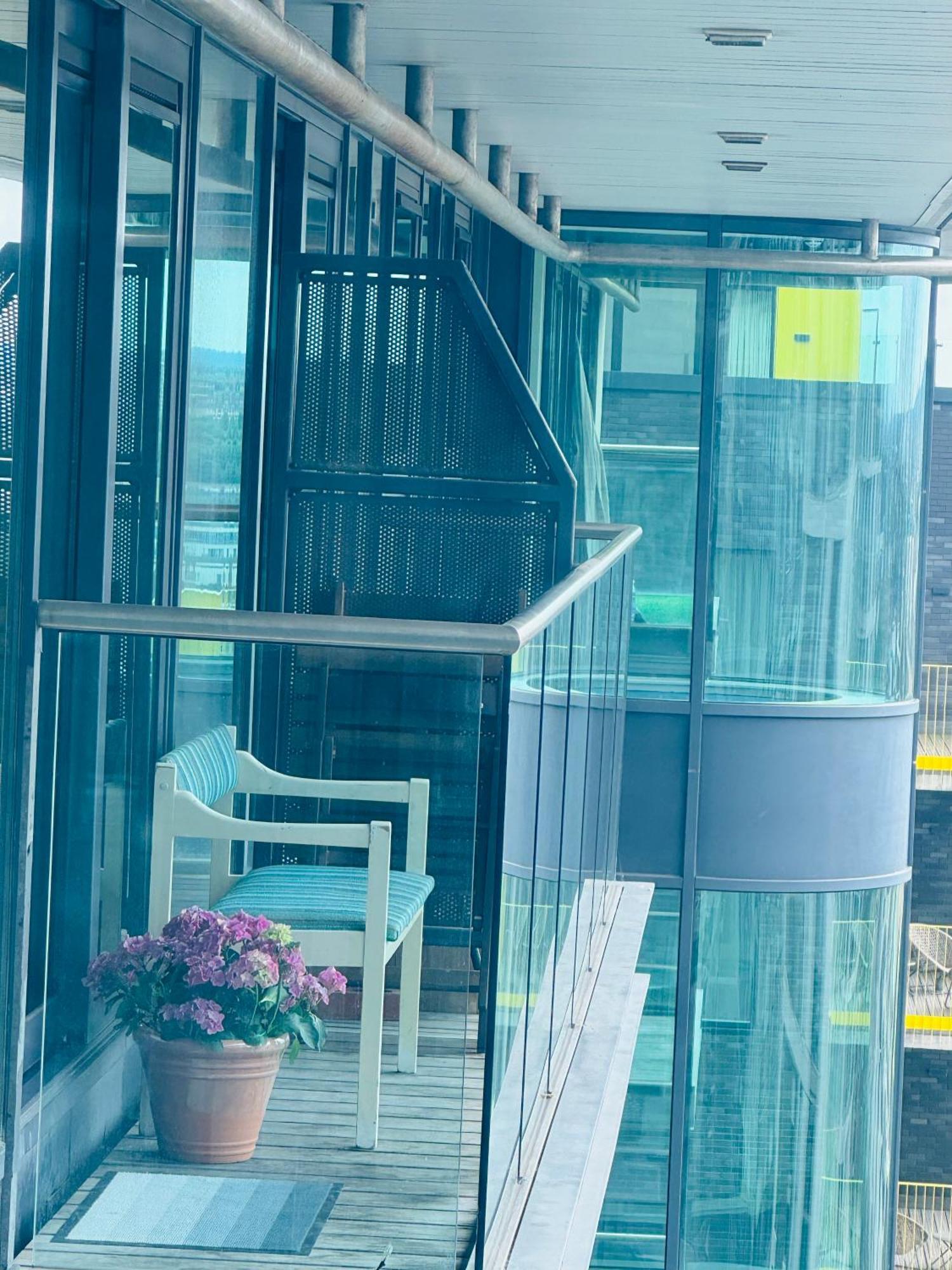 Modern 2Bed 2Bath Apartment Canary Wharf - Upto 5 Person London Luaran gambar